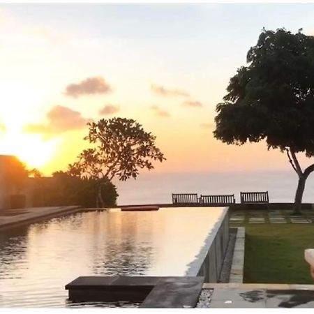 Romeo Beachfront Bingin Pecatu  ภายนอก รูปภาพ